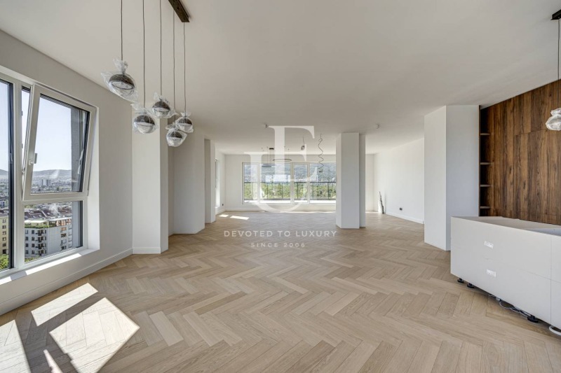 Myytävänä  3+ makuuhuone Sofia , Vitoša , 531 neliömetriä | 73423620 - kuva [4]