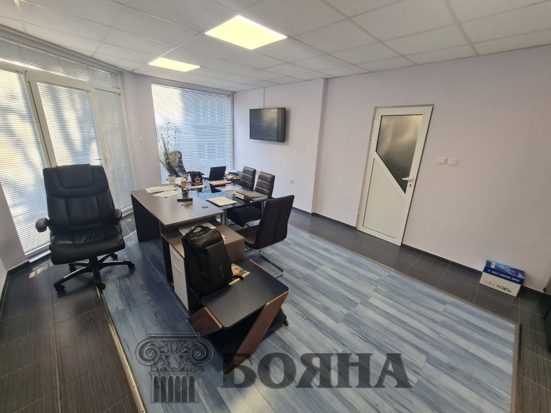 Na sprzedaż  Dom Ruse , Centar , 316 mkw | 42124909 - obraz [8]