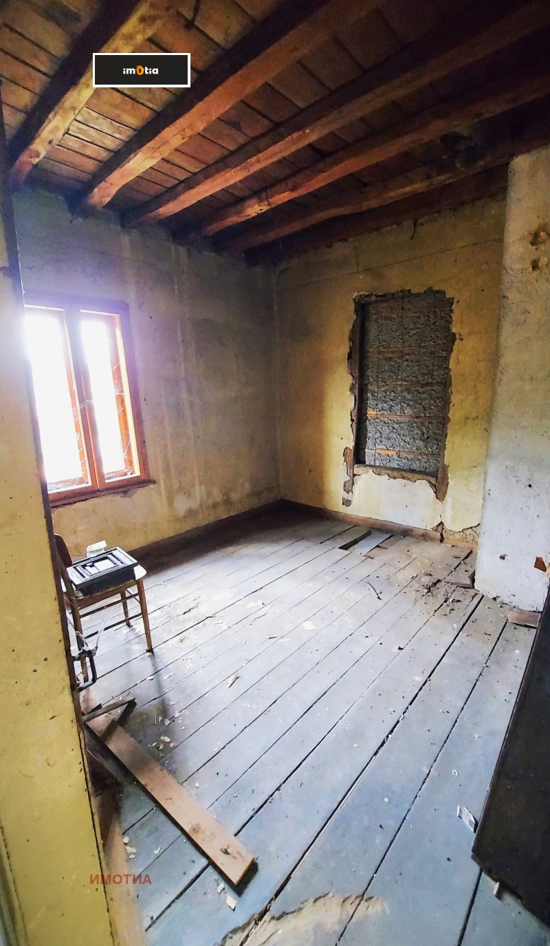 Продава КЪЩА, гр. Троян, област Ловеч, снимка 5 - Къщи - 52629041