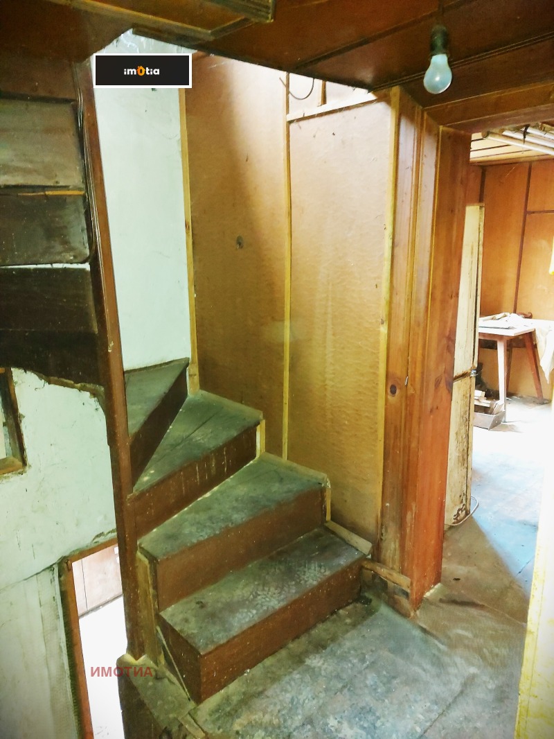 Продава КЪЩА, гр. Троян, област Ловеч, снимка 10 - Къщи - 52629041