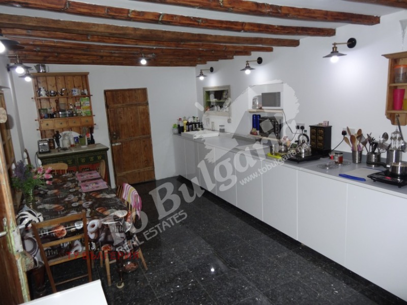 Продава КЪЩА, с. Лесичери, област Велико Търново, снимка 2 - Къщи - 52826608