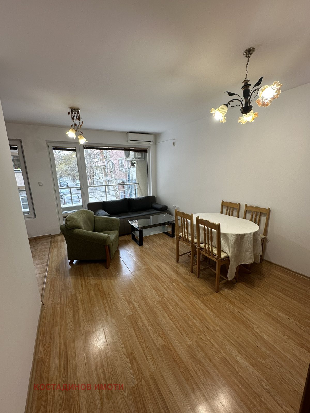 Продава 3-СТАЕН, гр. Пловдив, Кършияка, снимка 1 - Апартаменти - 49651111