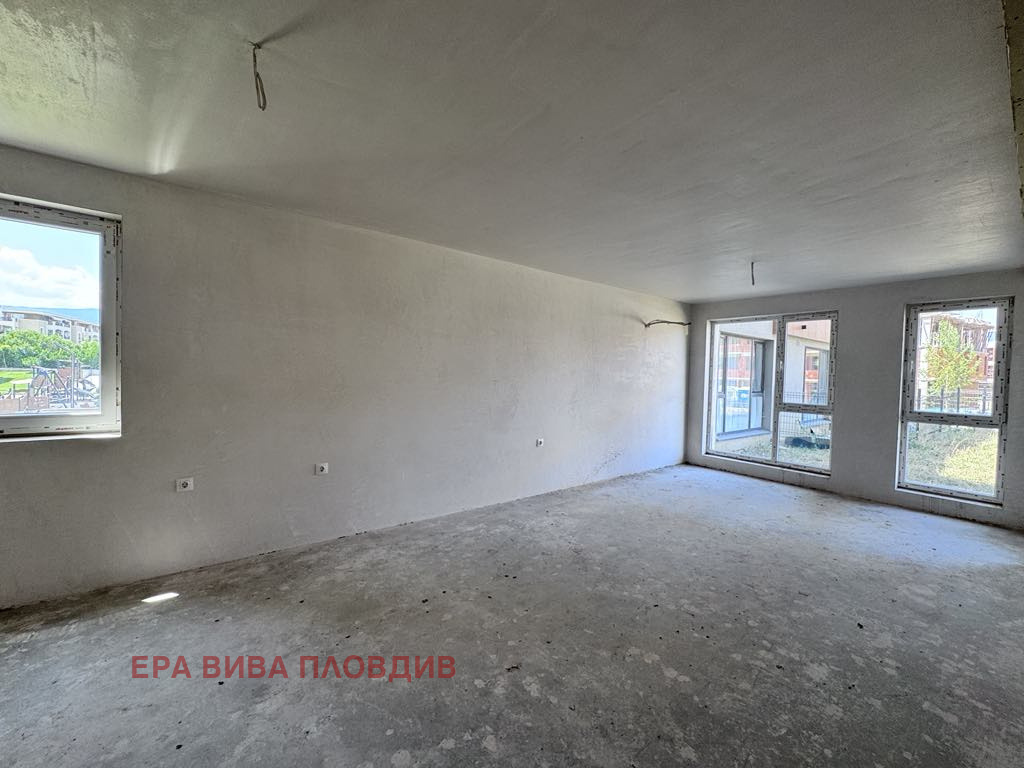 Продава 3-СТАЕН, гр. Пловдив, Остромила, снимка 3 - Апартаменти - 55021613