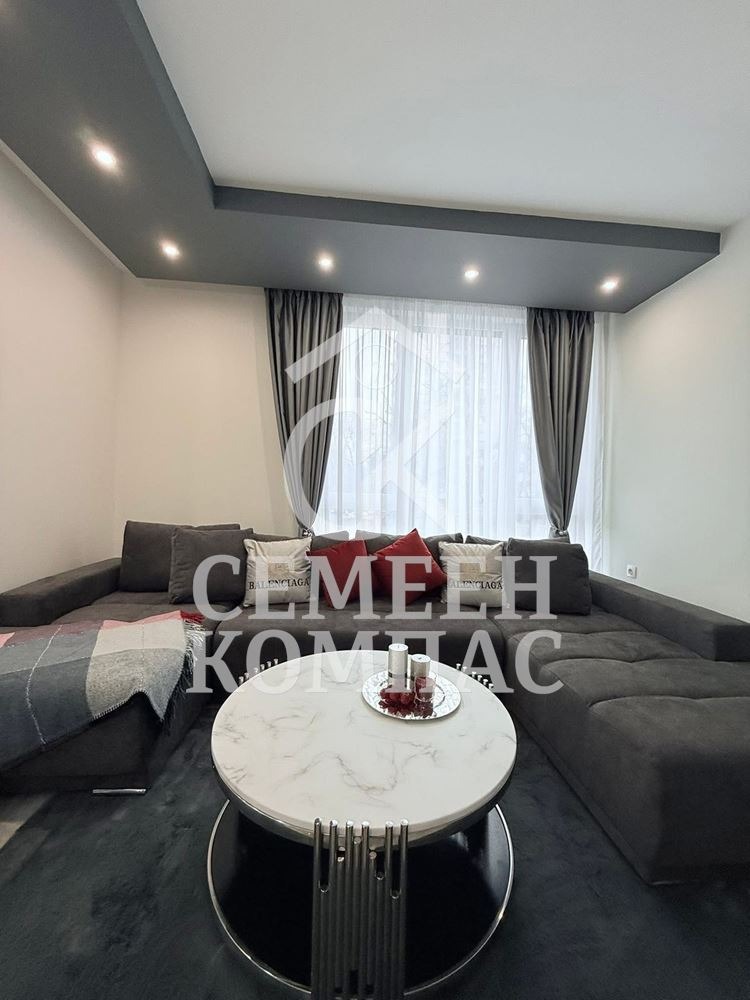 Продава 3-СТАЕН, гр. Пловдив, Център, снимка 4 - Апартаменти - 55200439