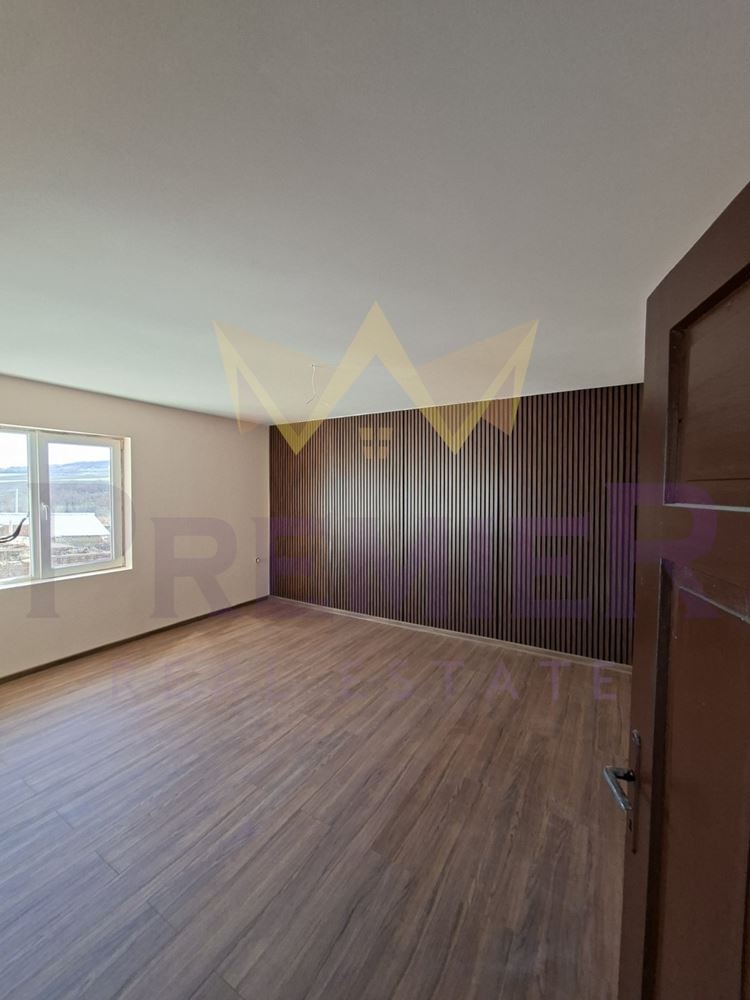 Продава КЪЩА, с. Боряна, област Варна, снимка 2 - Къщи - 54063319