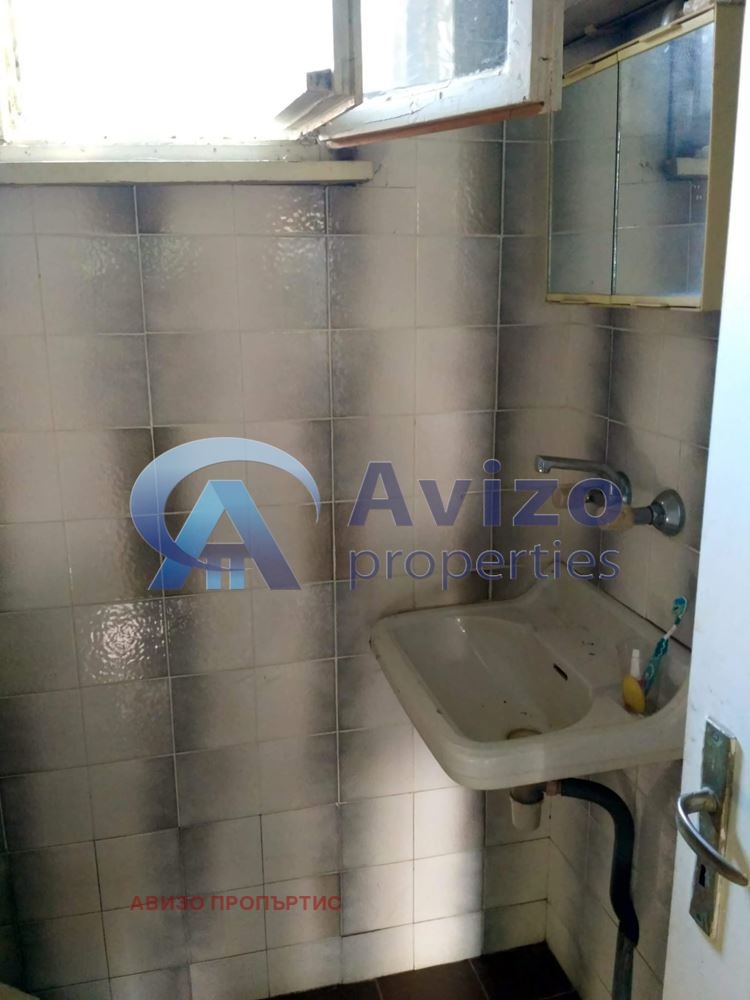 Продава КЪЩА, гр. София, с. Кокаляне, снимка 12 - Къщи - 54336214