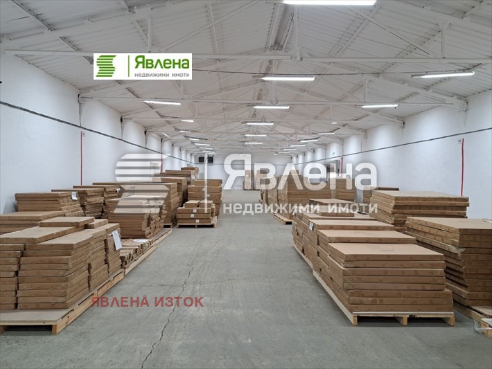 Продава СКЛАД, гр. Русе, Промишлена зона - Изток, снимка 4 - Складове - 55647264