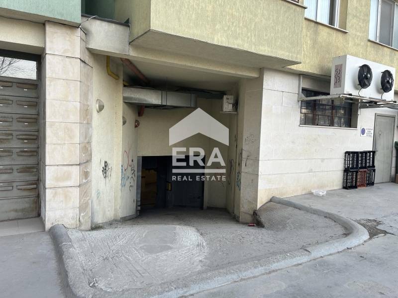 Продава  Паркомясто град Варна , Левски 1 , 13 кв.м | 44432411