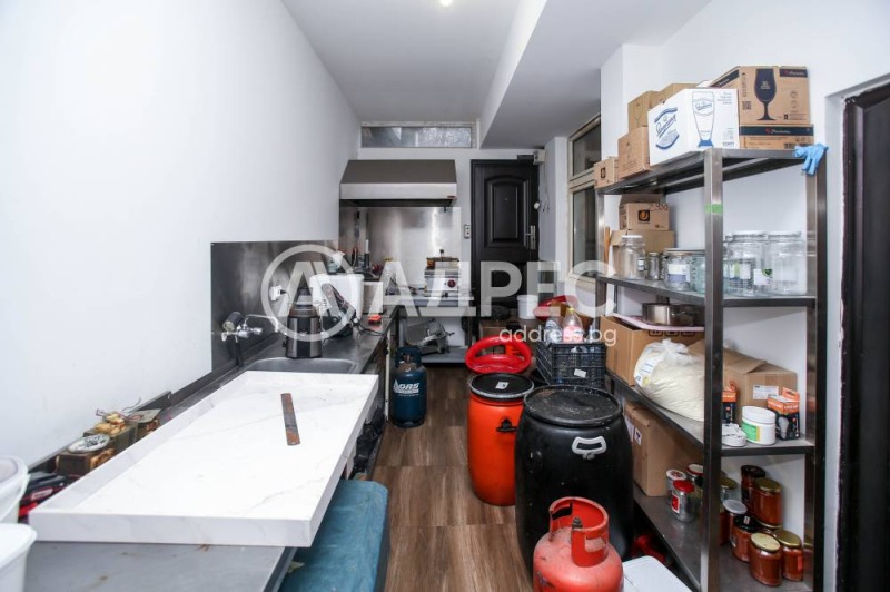 Продава ХОТЕЛ, с. Студена, област Перник, снимка 9 - Хотели - 53072933