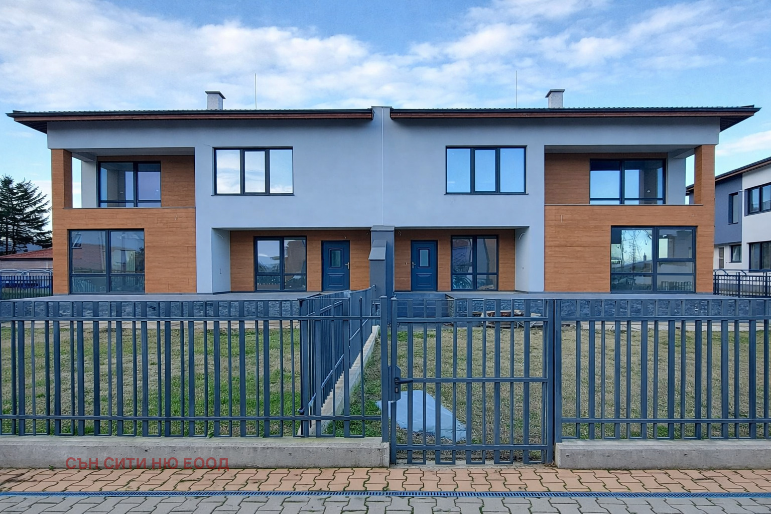 Продава КЪЩА, гр. Костинброд, област София област, снимка 2 - Къщи - 54497366