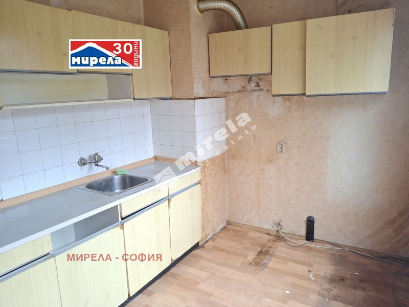 Продава 1-СТАЕН, гр. София, Слатина, снимка 2 - Апартаменти - 52488956