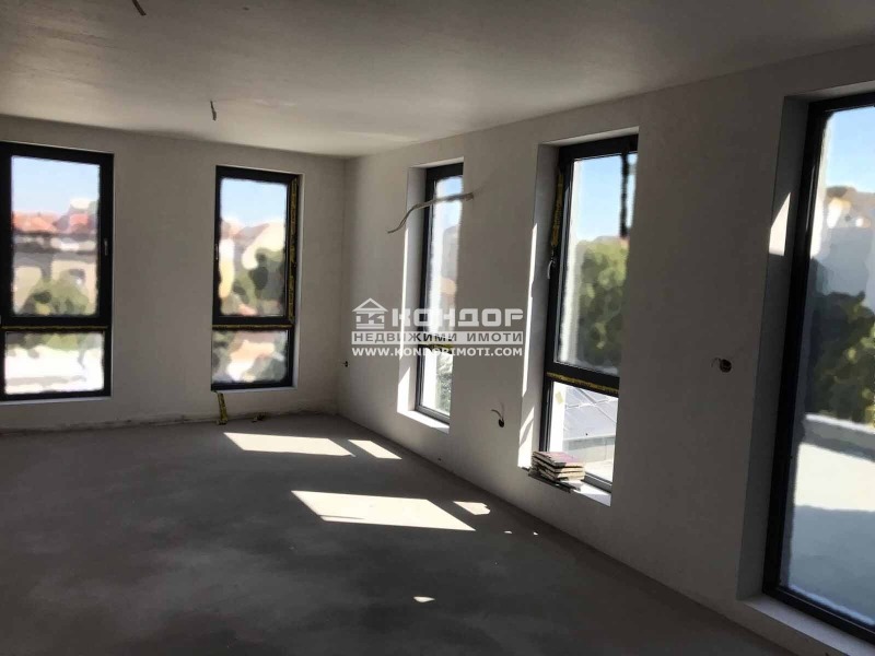 À vendre  2 chambres Plovdiv , Hristo Smirnenski , 155 m² | 95272515