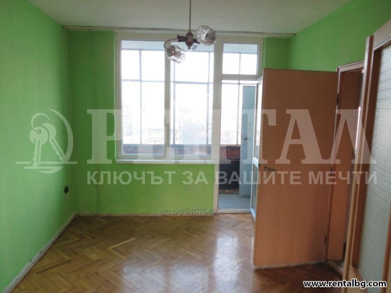 Продава 3-СТАЕН, гр. Пловдив, Кючук Париж, снимка 2 - Aпартаменти - 47521006