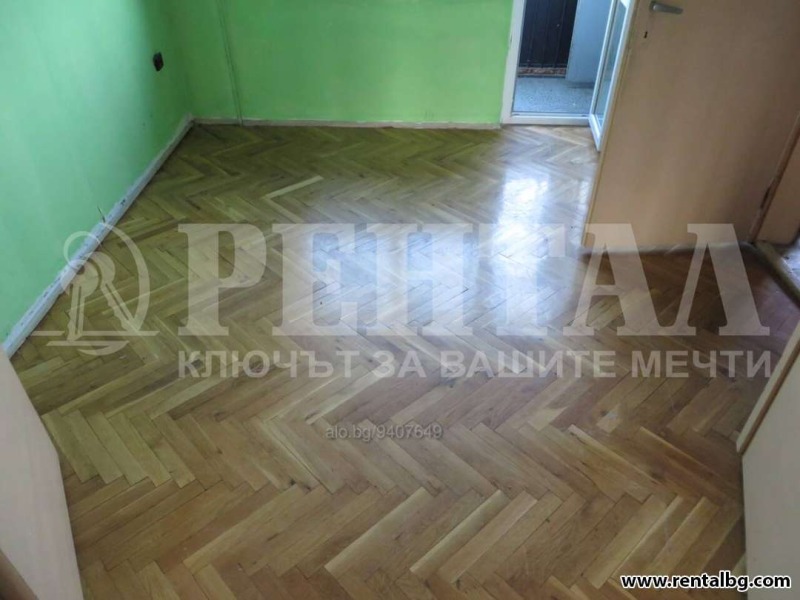 Продава 3-СТАЕН, гр. Пловдив, Кючук Париж, снимка 3 - Aпартаменти - 47521006