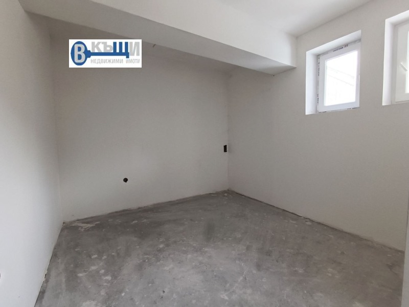 Продава 3-СТАЕН, гр. Велико Търново, Асенов, снимка 8 - Апартаменти - 53151115