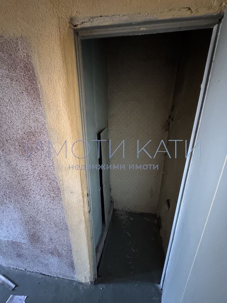 Продава 3-СТАЕН, гр. Перник, Тева, снимка 2 - Апартаменти - 54265411