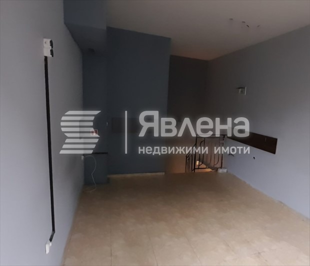 Продава МАГАЗИН, град Варна, Гръцка махала • 154500 € / 302175.73 лв. • 86613223 1