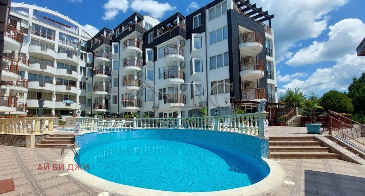 Продава  1-стаен област Бургас , гр. Свети Влас , 32 кв.м | 48702858
