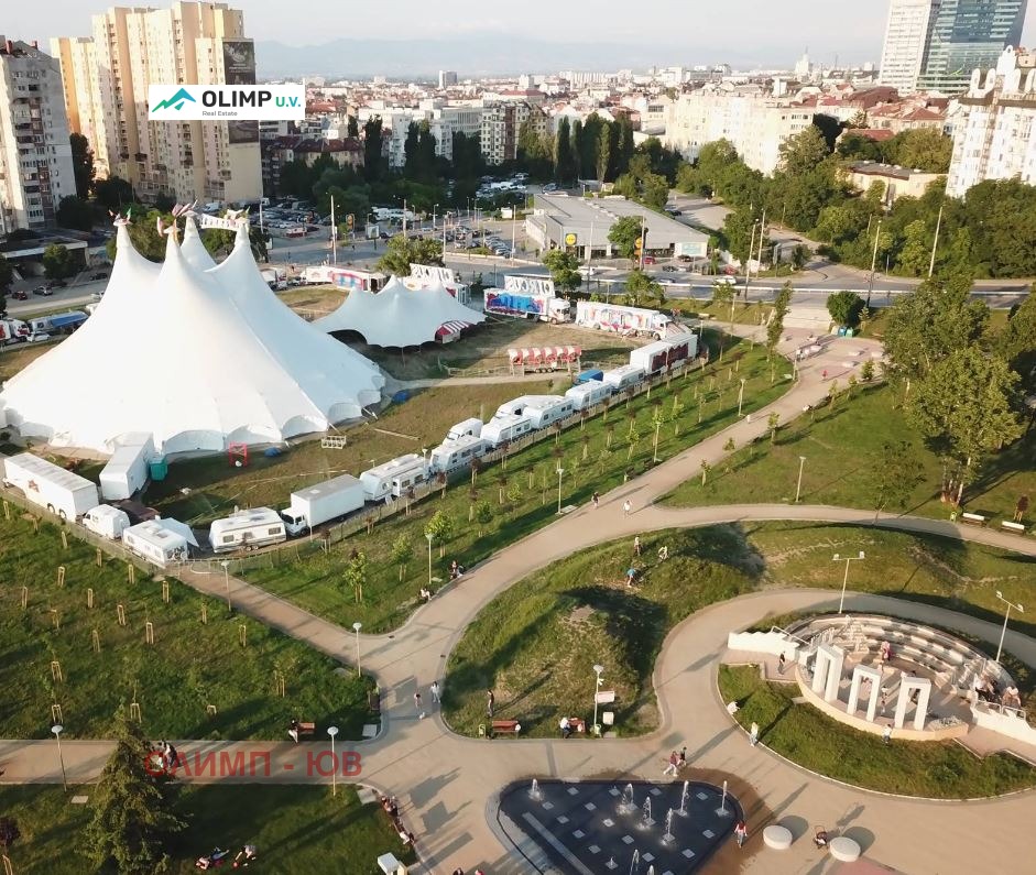 Продава ПАРЦЕЛ, гр. София, Център, снимка 4 - Парцели - 56082813