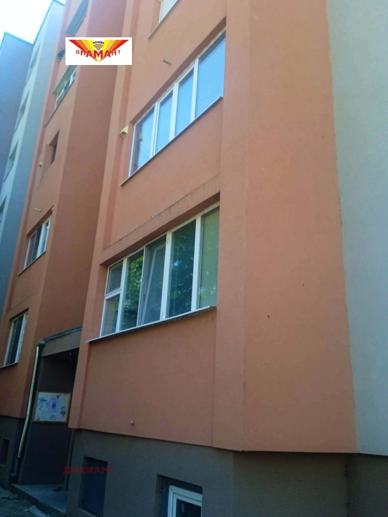 Продава 3-СТАЕН в град Сливен, Стоян Заимов - 60 кв.м / 82 000 € » 160 378.06 лв., ДИАМАНТ