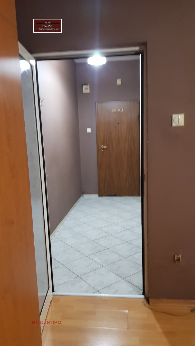 Продава 1-СТАЕН, гр. София, Свобода, снимка 3 - Апартаменти - 51651016