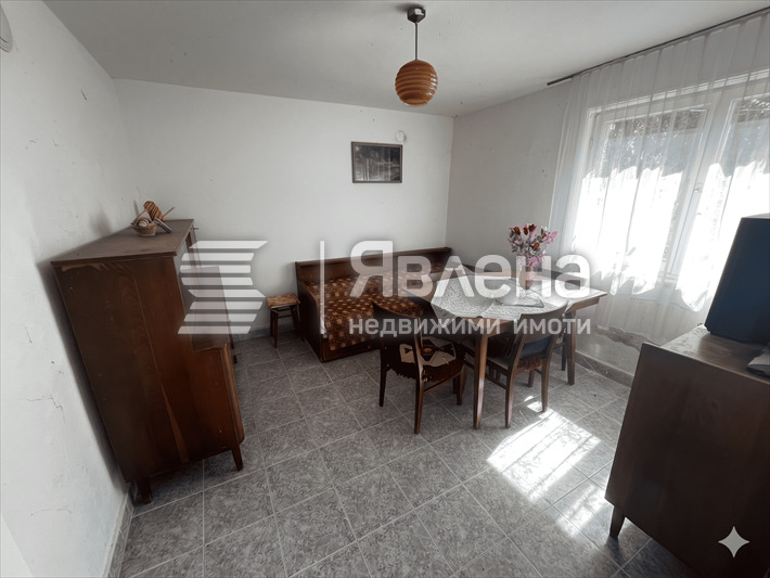 Продава КЪЩА, с. Бърложница, област София област, снимка 6 - Къщи - 55907813