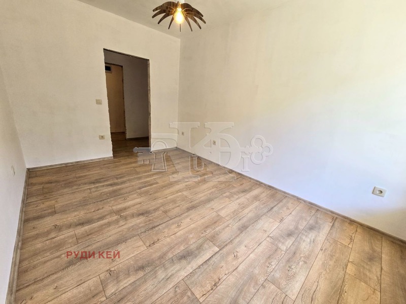 À venda  2 quartos Varna , Sveti Nikola , 92 m² | 84389155 - imagem [7]