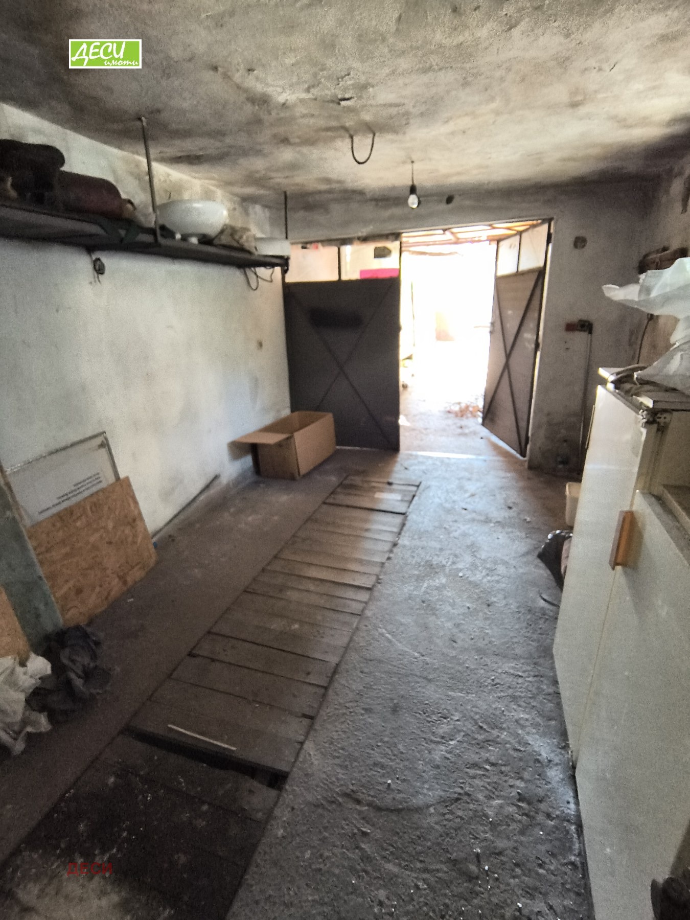 Продава ГАРАЖ, ПАРКОМЯСТО, гр. Русе, Родина 2, снимка 4 - Гаражи и паркоместа - 52624355