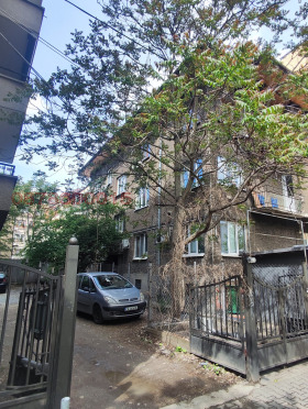 Продажба на тристайни апартаменти в град София — страница 5 - изображение 14 