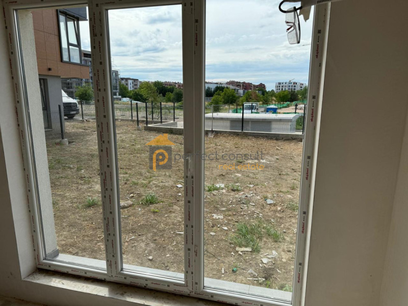 Продава  2-стаен град Пловдив , Остромила , 110 кв.м | 38557942 - изображение [4]