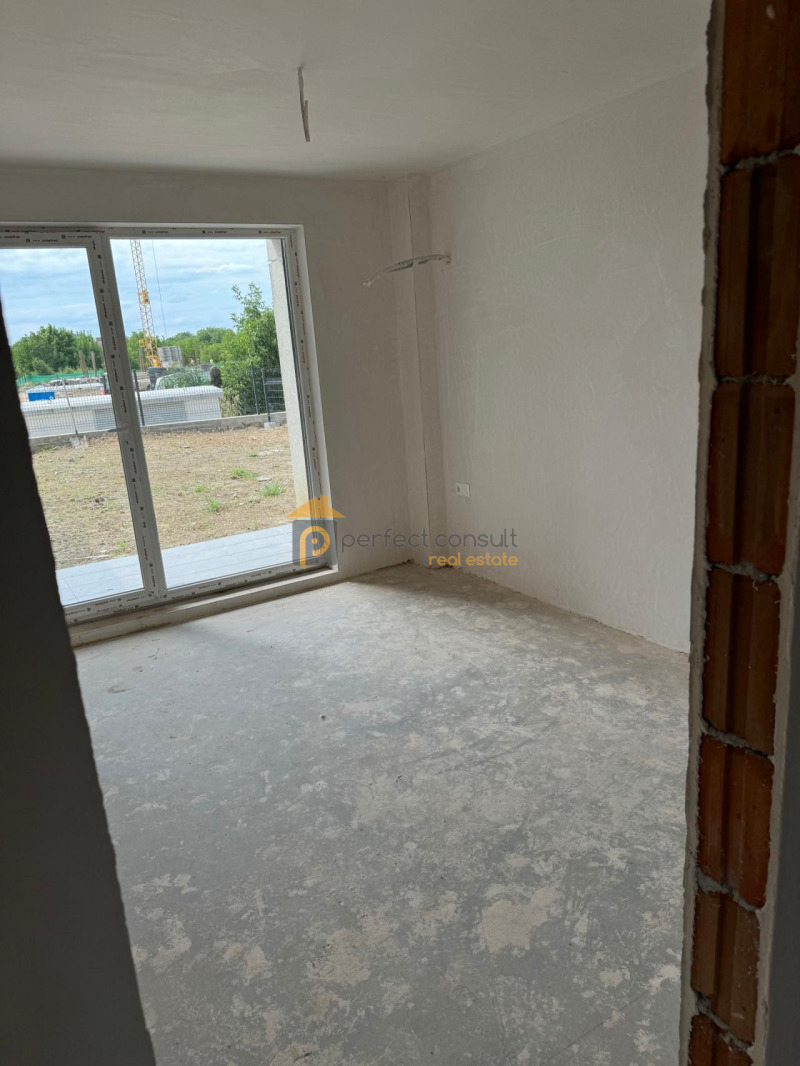 Продава  2-стаен град Пловдив , Остромила , 110 кв.м | 38557942 - изображение [3]