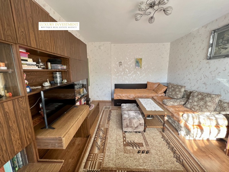 Na prodej  1 ložnice Ruse , Zdravec Iztok , 61 m2 | 75889973 - obraz [3]