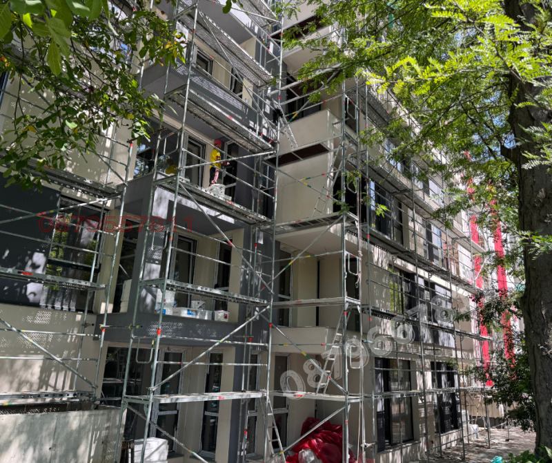 Продава  2-стаен град София , Витоша , 104 кв.м | 29905220 - изображение [2]