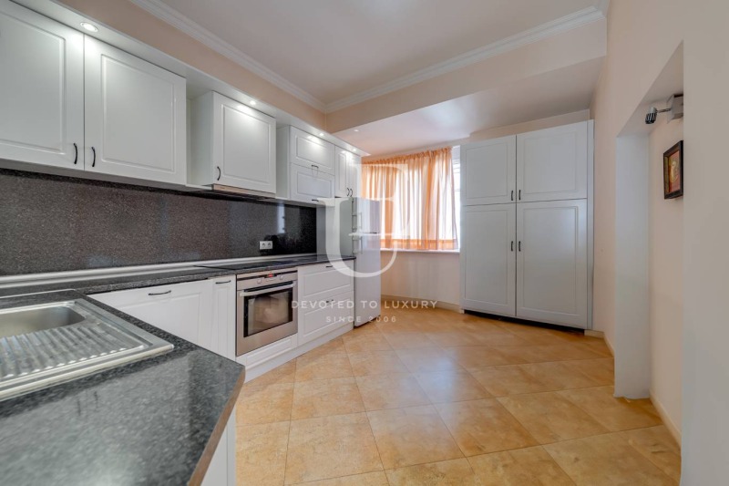 Na prodej  2 ložnice Sofia , Lozenec , 144 m2 | 77702686 - obraz [8]