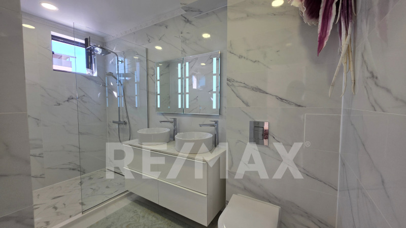 À venda  2 quartos Plovdiv , Kiutchuk Parij , 190 m² | 52847139 - imagem [9]