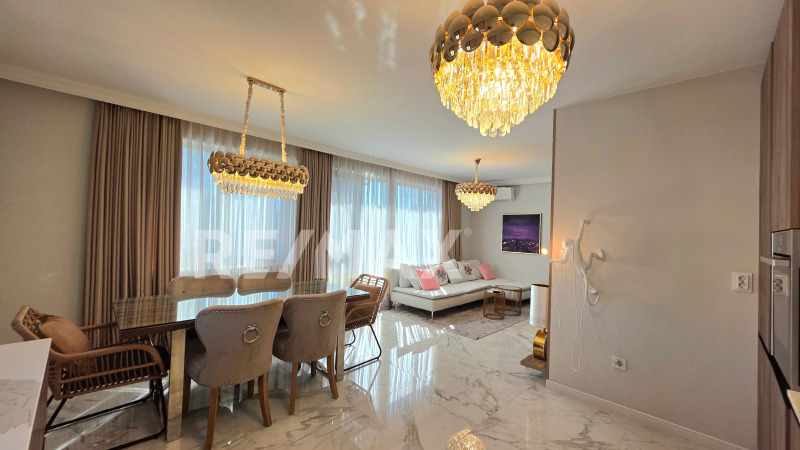 À venda  2 quartos Plovdiv , Kiutchuk Parij , 190 m² | 52847139 - imagem [3]