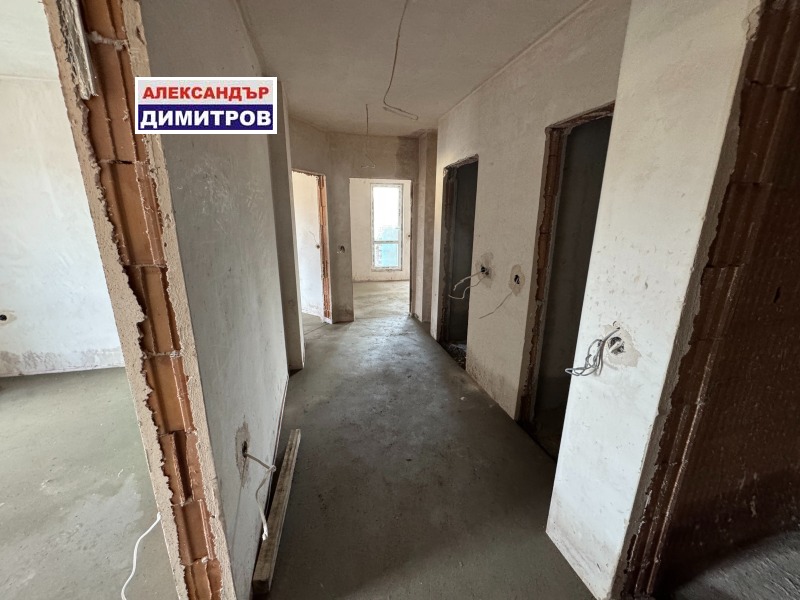 Продава 3-СТАЕН, гр. Русе, Широк център, снимка 3 - Апартаменти - 51880760