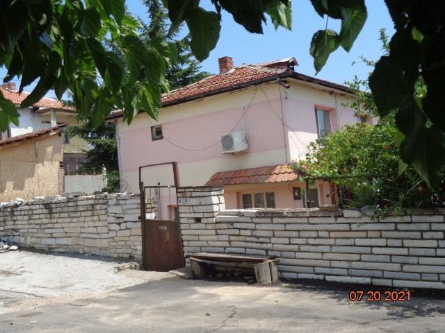 Продава КЪЩА, с. Росен, област Пазарджик, снимка 1 - Къщи - 46159546
