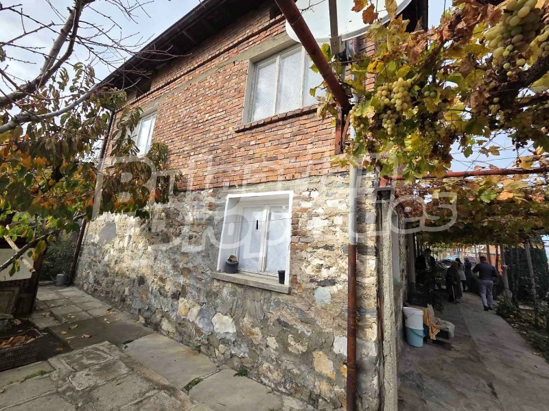 Продава КЪЩА, с. Кадиево, област Пловдив, снимка 5 - Къщи - 53018471