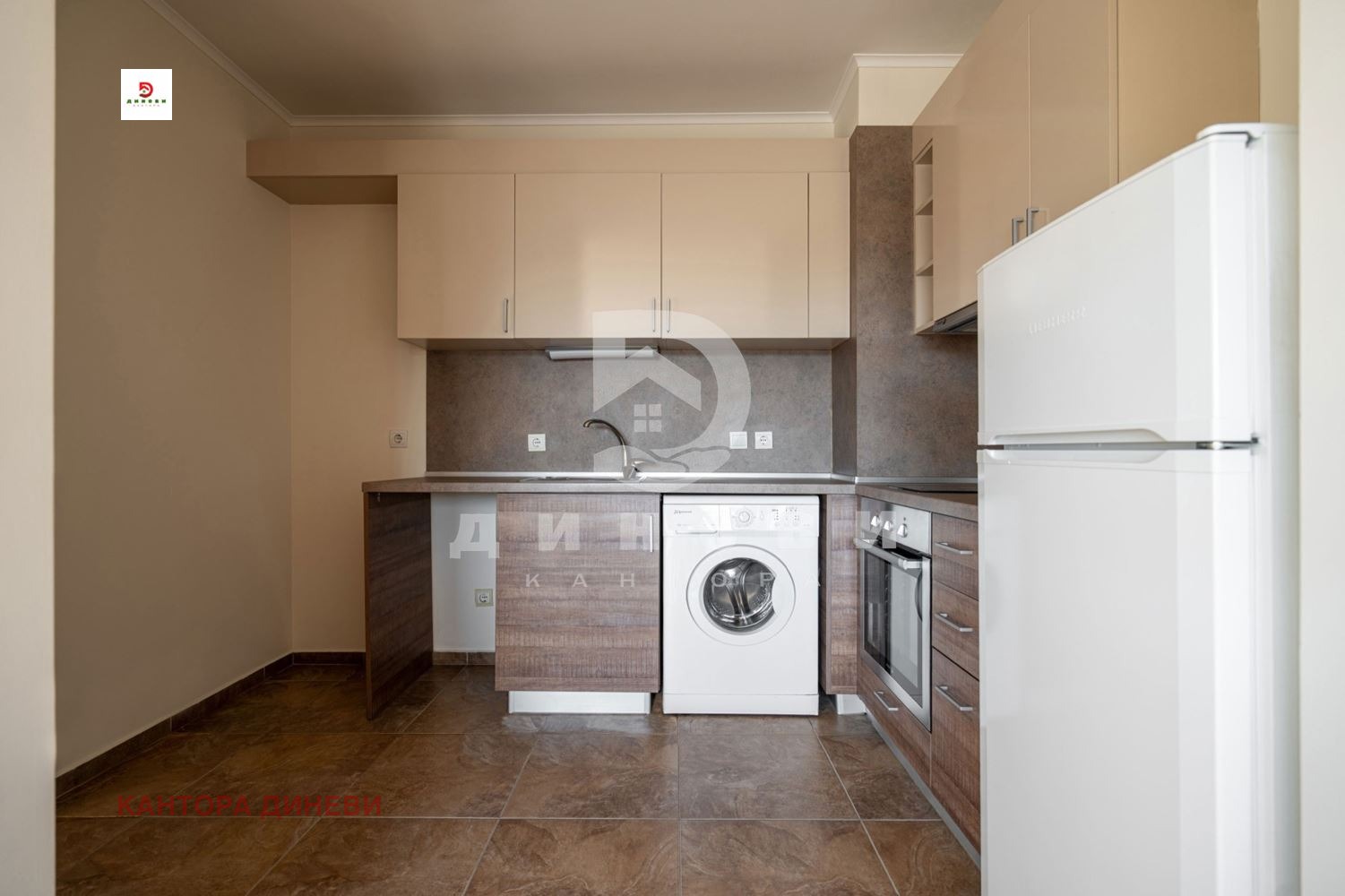 Продава 2-СТАЕН, гр. Пловдив, Кършияка, снимка 2 - Апартаменти - 53825728