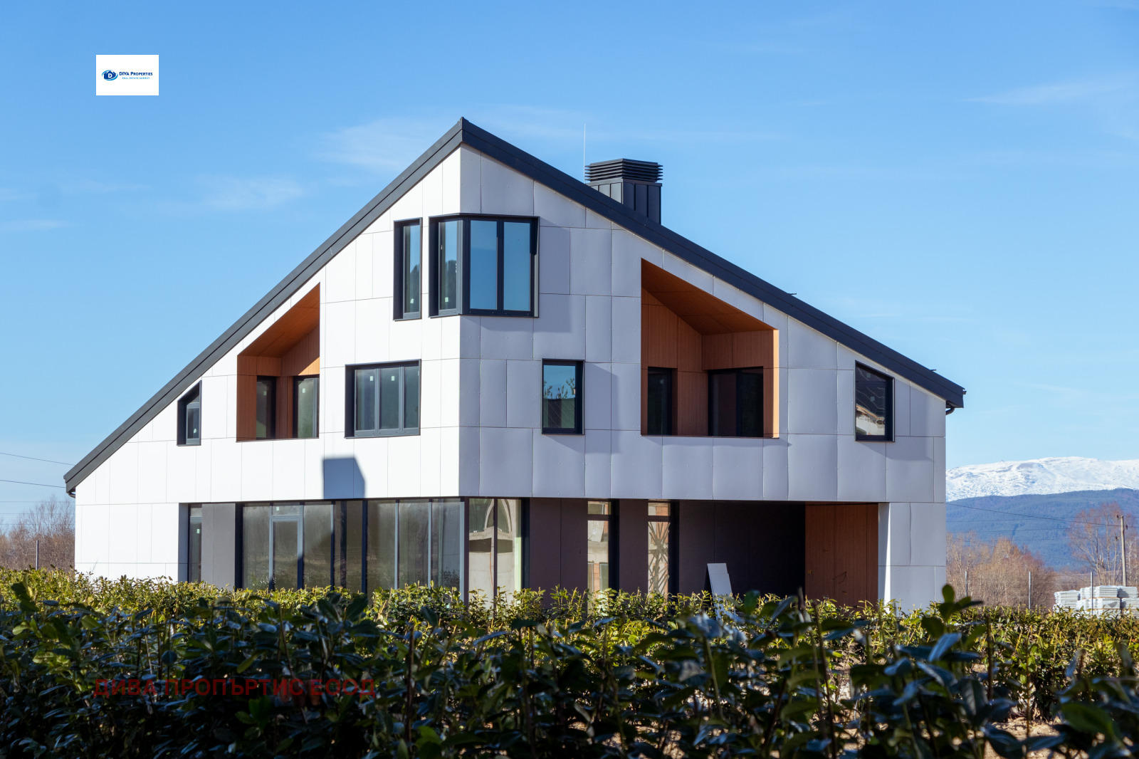 Продава КЪЩА, гр. Самоков, област София област