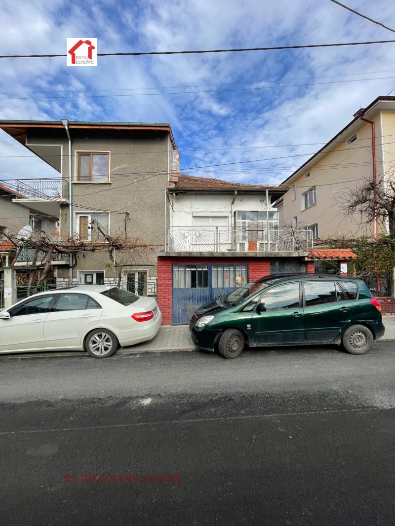 Продава КЪЩА в област Враца, гр. Мездра - 150 кв.м / 130 000 € » 254 257.90 лв., ЕЛ ПИ ЕСТЕЙТС ЕООД