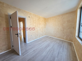 ����� ������� 4-�����,���� ������, ����� ������>