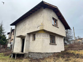 Huis Dragitsjevo, regio Pernik 1