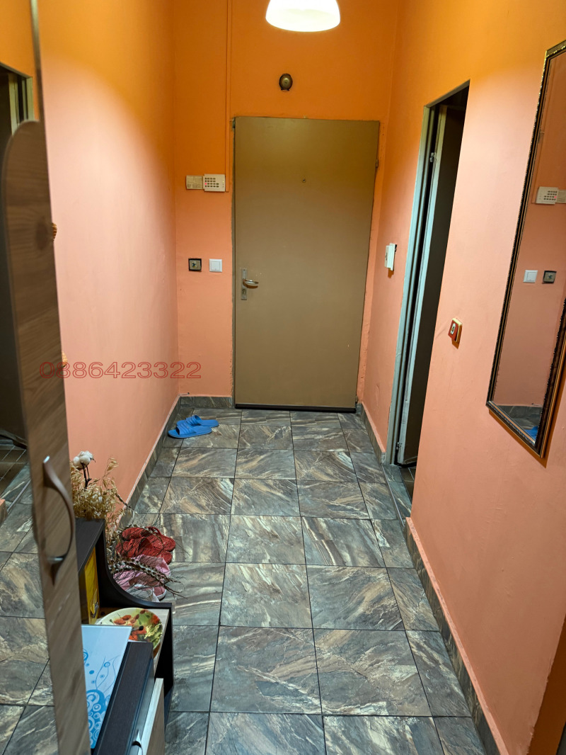 Продава 2-СТАЕН, гр. Ловеч, Младост, снимка 11 - Апартаменти - 52779522