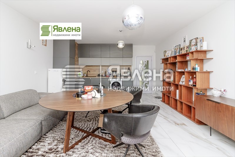 In vendita  2 camere da letto Sofia , Liulin 9 , 130 mq | 41273790