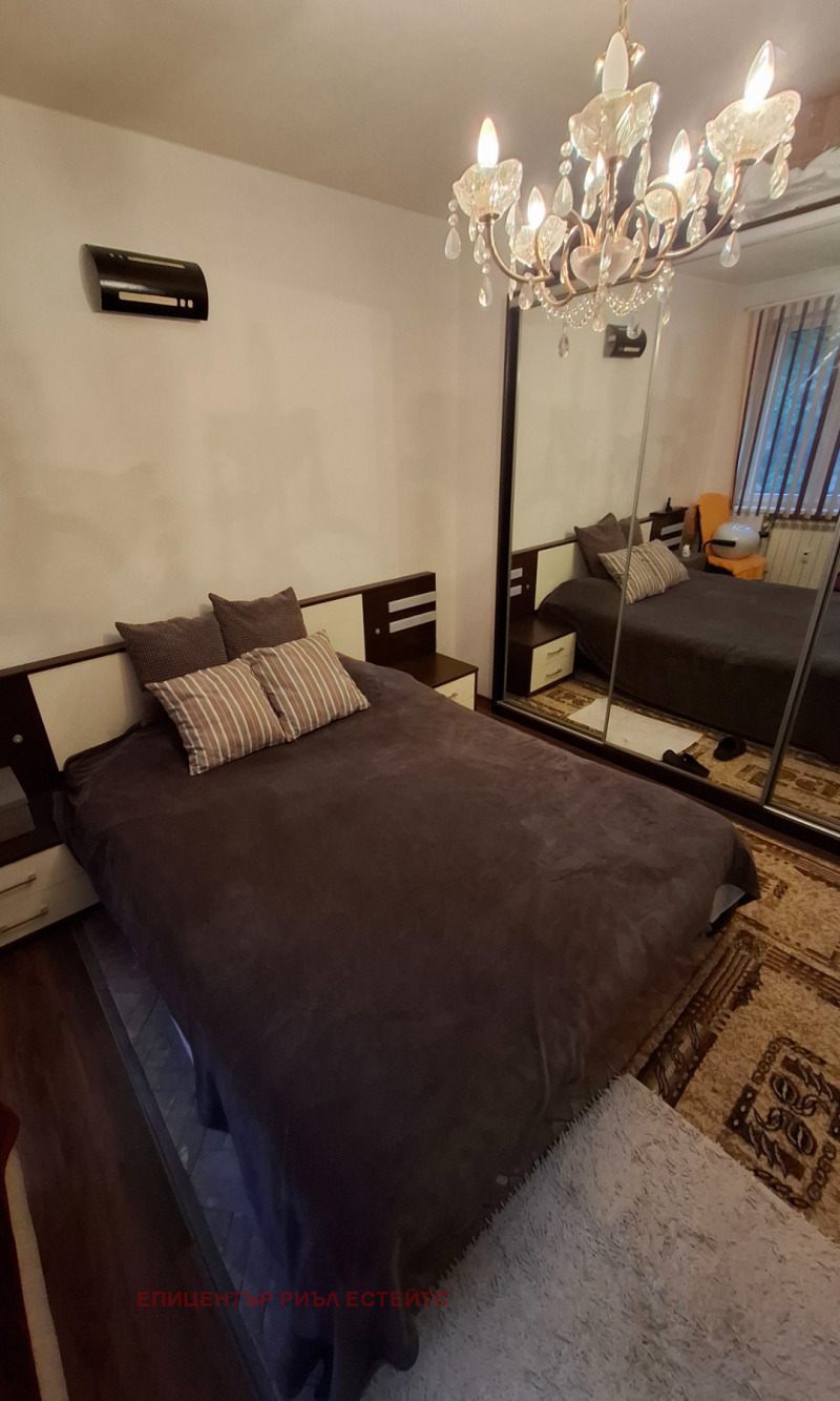 For Sale  2 bedroom Pernik , Iztok , 75 sq.m | 53385302 - image [2]