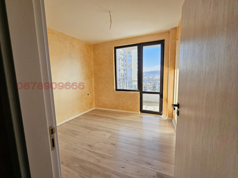 Продава 4-СТАЕН, гр. Плевен, Широк център, снимка 9 - Апартаменти - 53131901