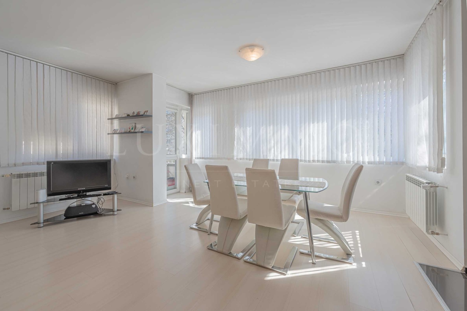 Продава 3-СТАЕН, гр. София, Иван Вазов, снимка 4 - Апартаменти - 53871109