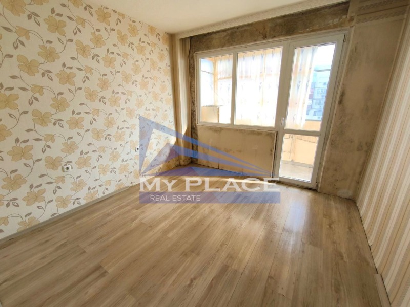 Продава 2-СТАЕН в град Шумен, 5-ти полк - 57 кв.м / 90 000 € » 176 024.70 лв., МАЙ ПЛЕЙС